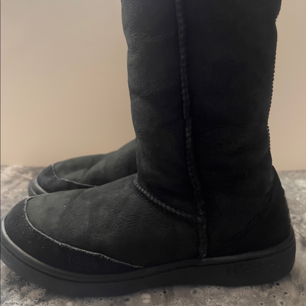 UGG Australia Original Boots Sz M4-L5